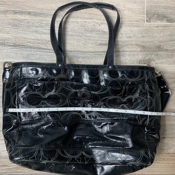Coach black patent leather diaper bag - Picture 11 of 13